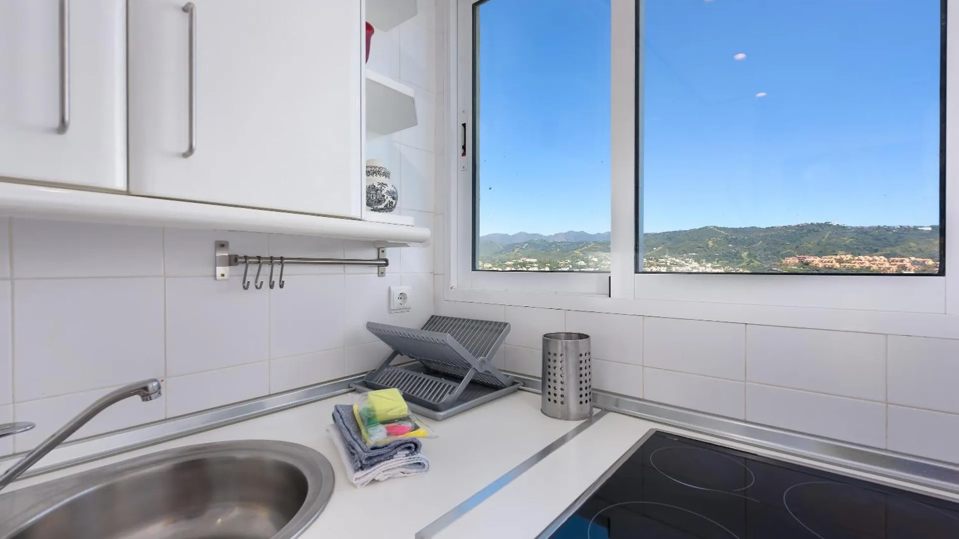 Wonderful Apartment In Marbella Enjoy The Fantastic Views スペイン